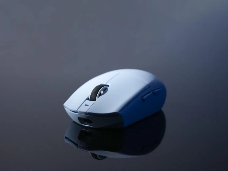 G3-V2-Wireless-Gaming-Mouse-Blue-2
